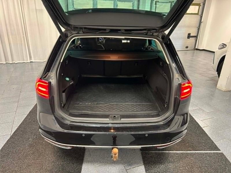 Volkswagen Passat bild 12