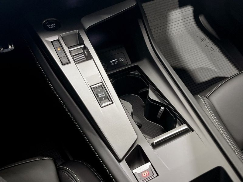 Peugeot 408 bild 14