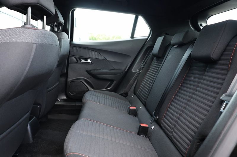 Peugeot 2008 bild 16