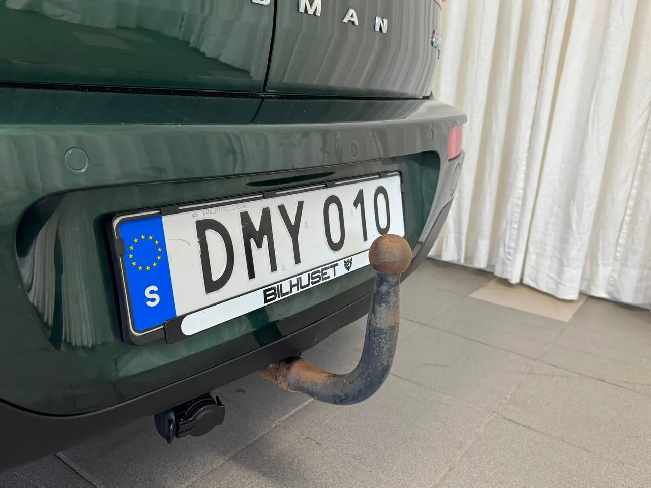 Vehicle image 22