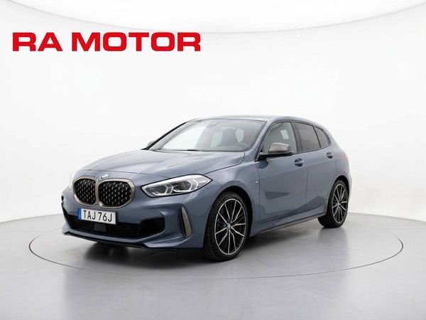 BMW M135 i xDrive 306hk M Sport| Pano | H/K | Skalstolar | Adaptiv - 2020