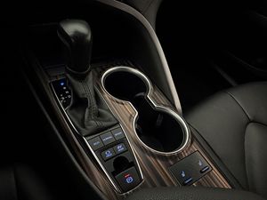 Toyota Camry bild 23