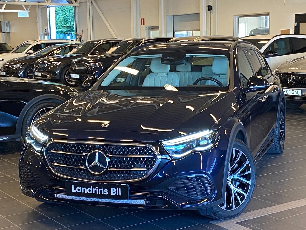 Mercedes E300