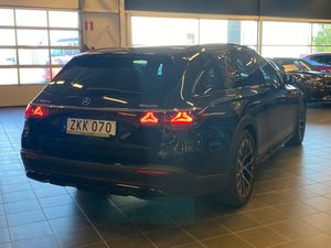 Mercedes E300 bild 5