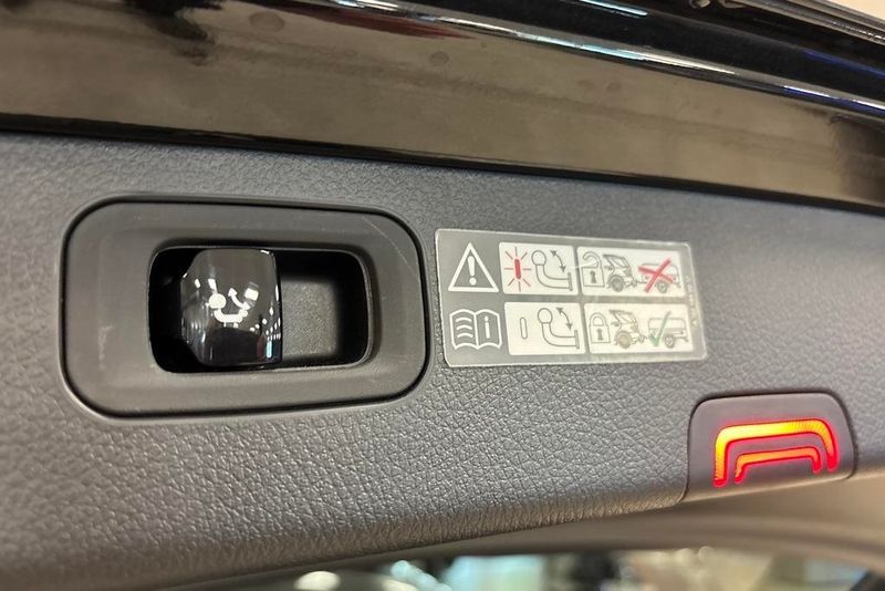 Mercedes C300 bild 17