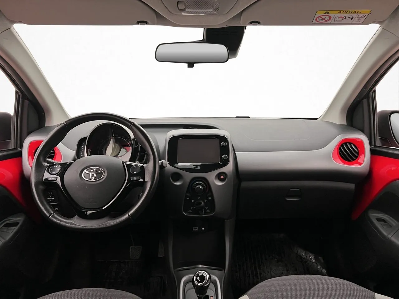 Vehicle image 11