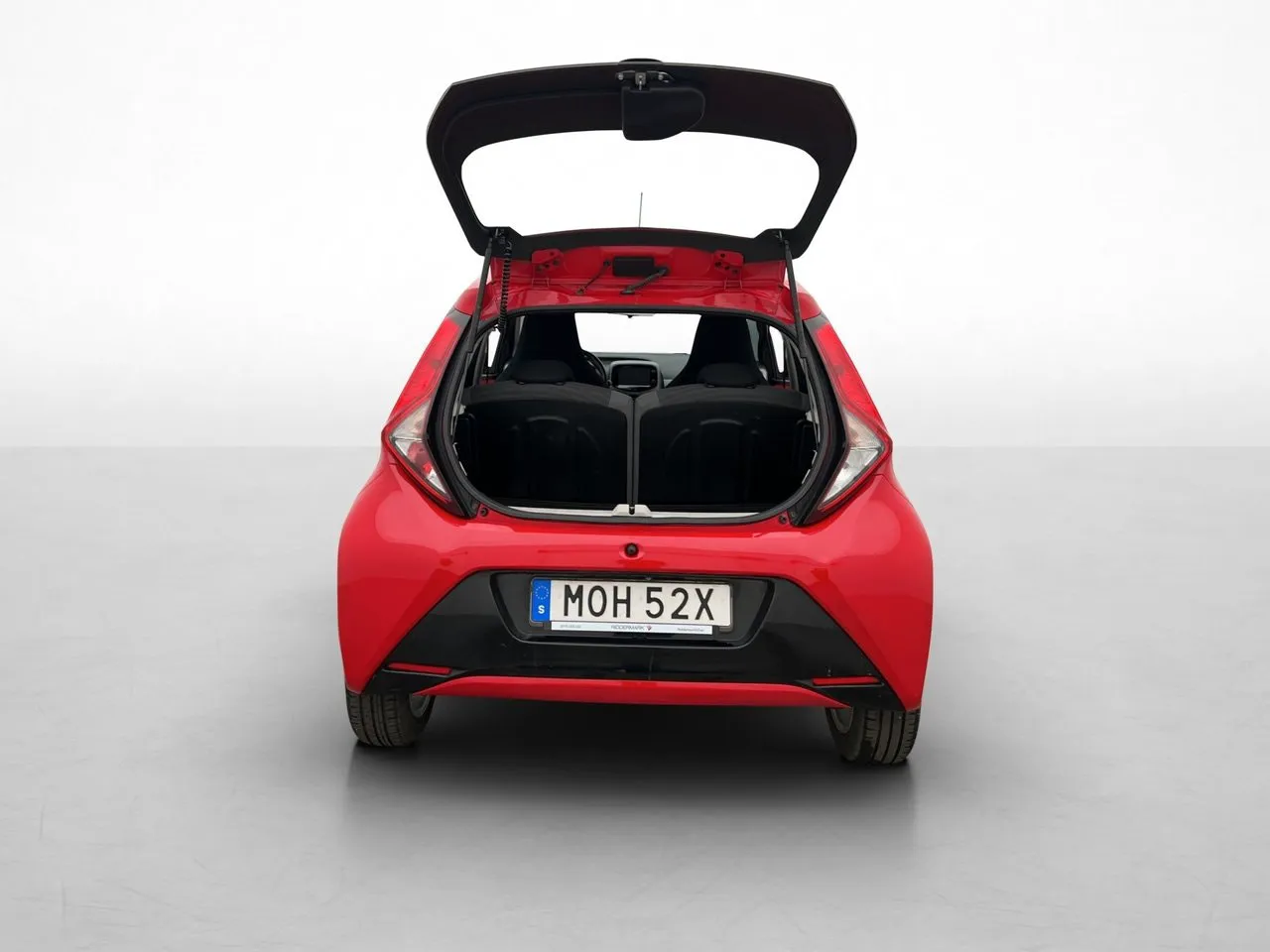 Vehicle image 23