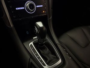 Ford Mondeo bild 22