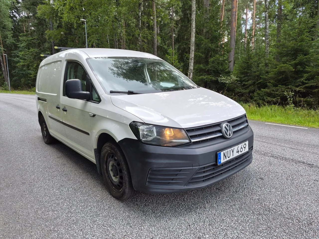 Vehicle image 22