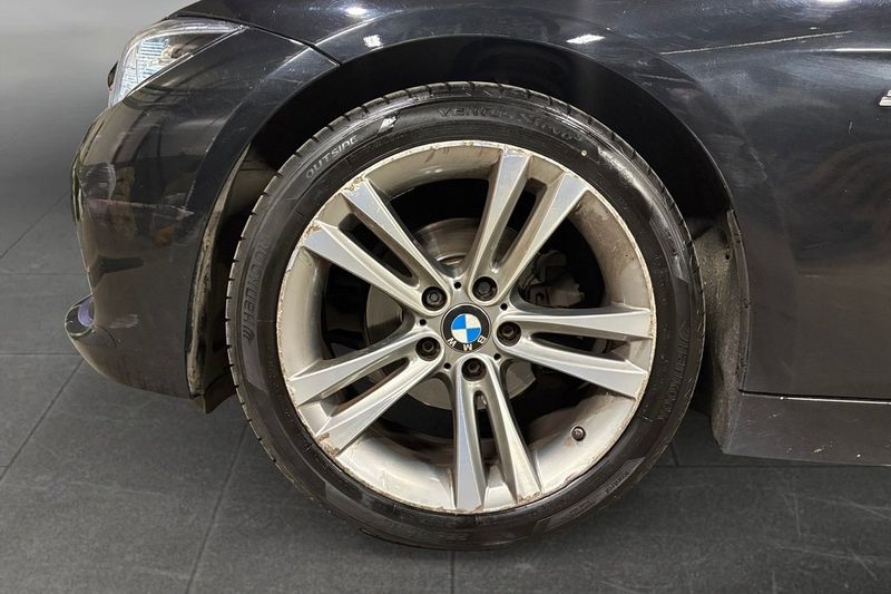 BMW 320 bild 16