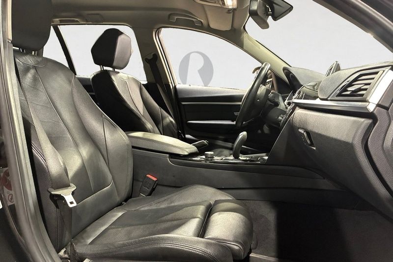 BMW 320 bild 15