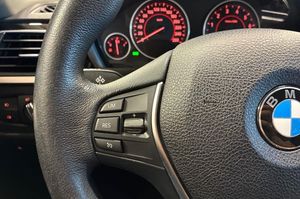 BMW 330 bild 19