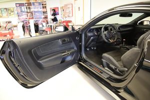 Ford Mustang bild 20