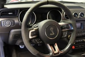 Ford Mustang bild 24