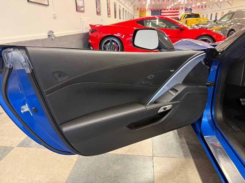 Chevrolet Corvette bild 25