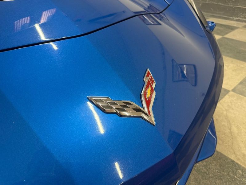 Chevrolet Corvette bild 15