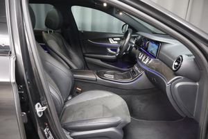 Mercedes E300 bild 18