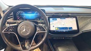 Mercedes E300 bild 4