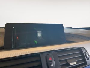 BMW 330 bild 18