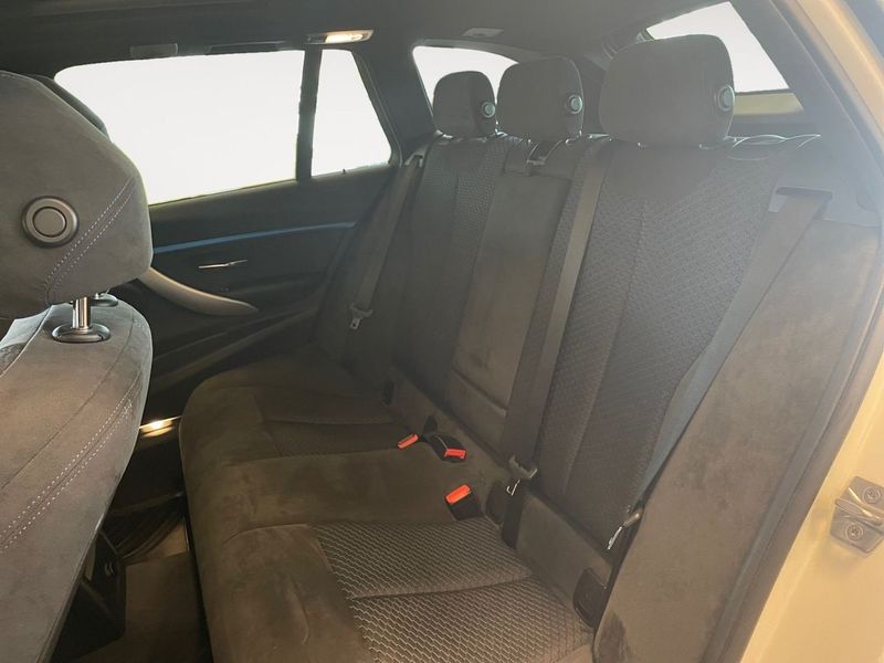 BMW 330 bild 14