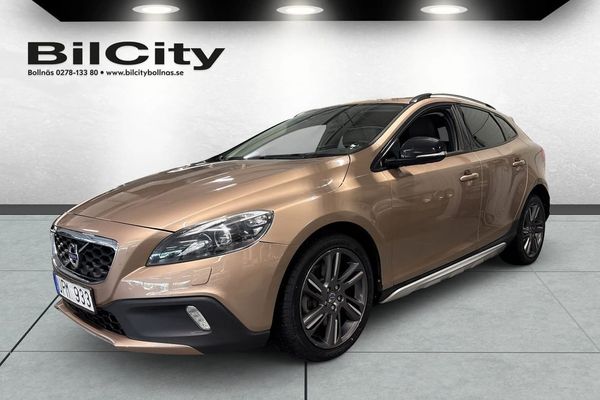 Volvo V40 Cross Country T5 - 2013