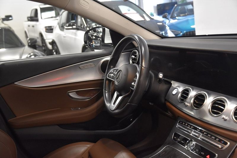 Mercedes E220 bild 8
