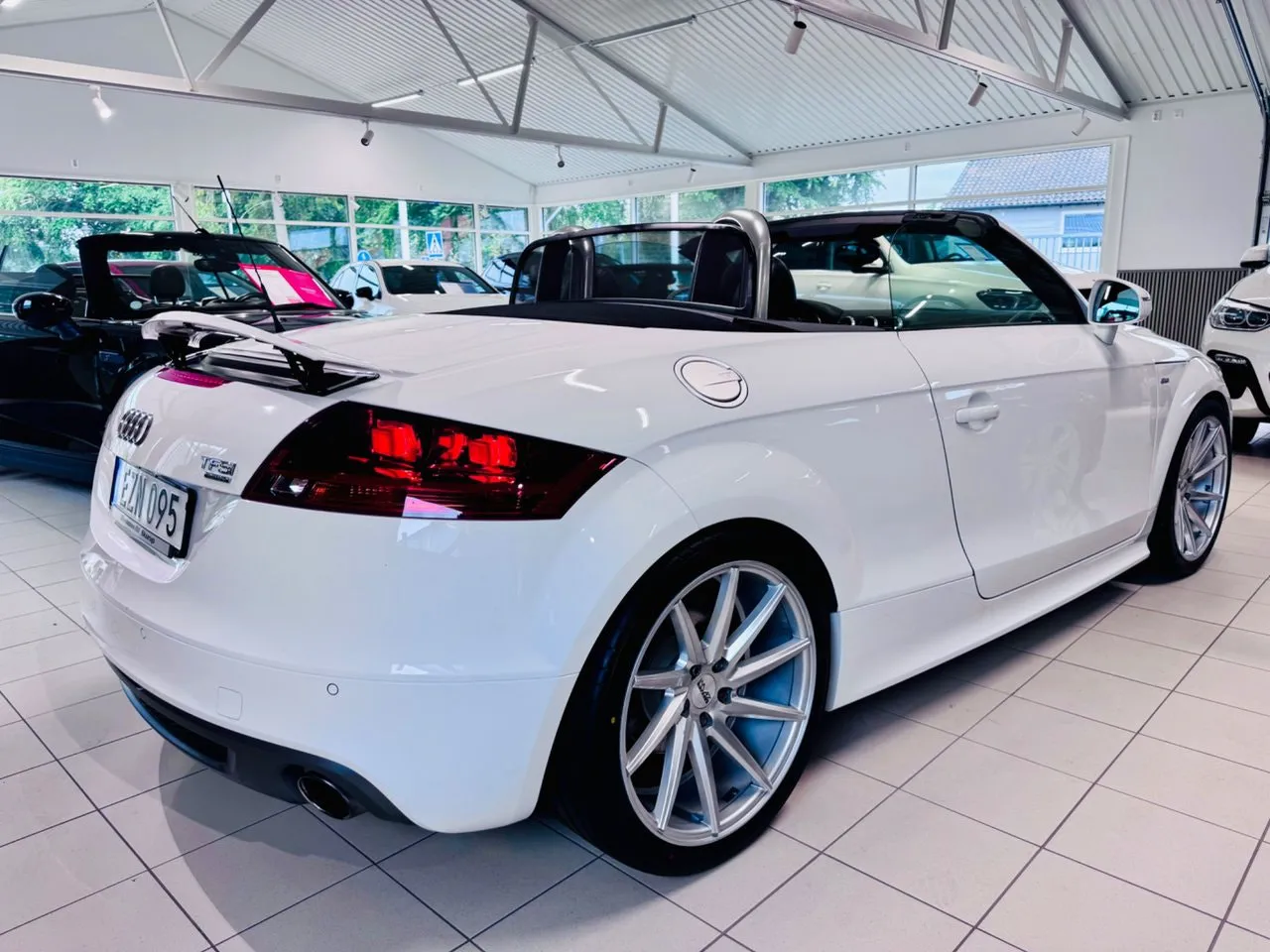 Vehicle image 2