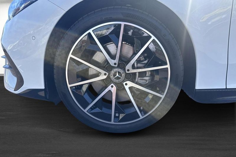 Mercedes CLA250 bild 5