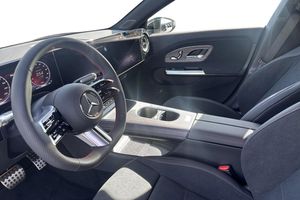 Mercedes CLA250 bild 12