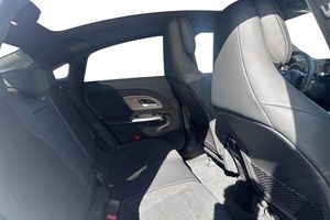 Mercedes CLA250 bild 8