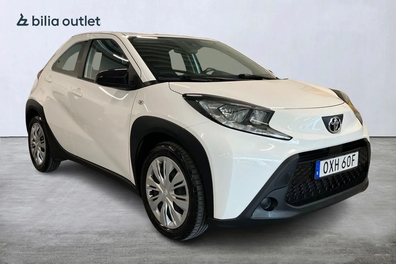 Vehicle image 1