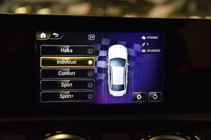 Mercedes A35 AMG bild 16