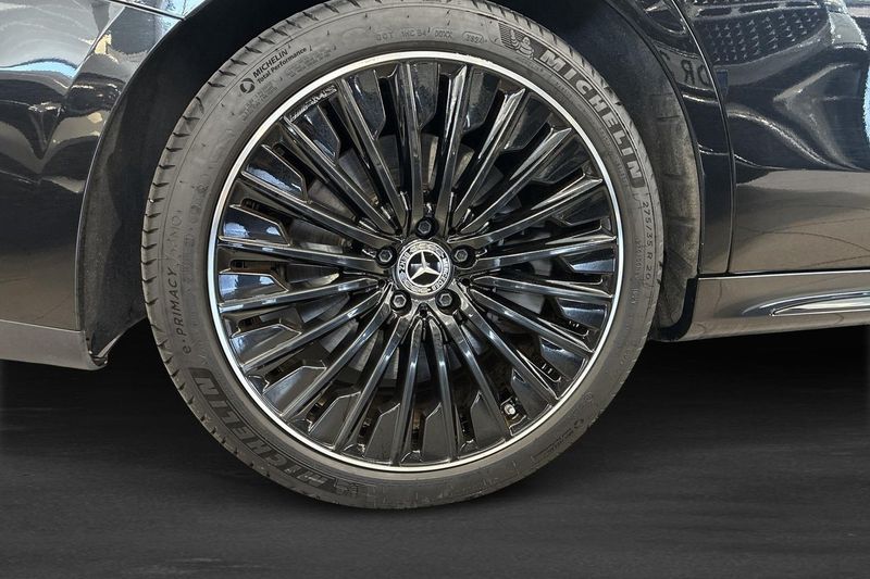 Mercedes E300 bild 11