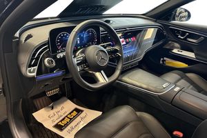 Mercedes E300 bild 6