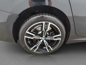 BMW 330 bild 29
