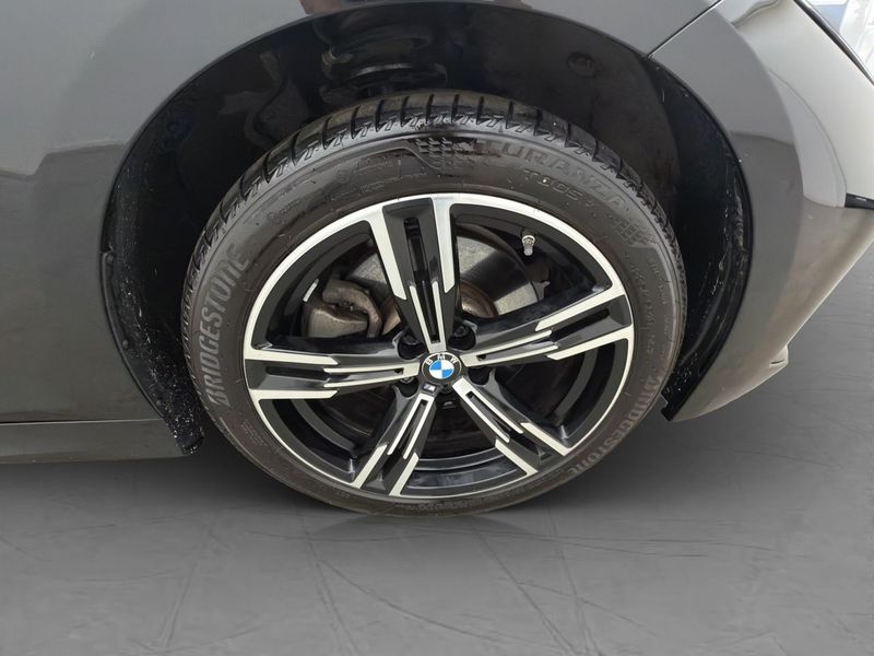 BMW 330 bild 30