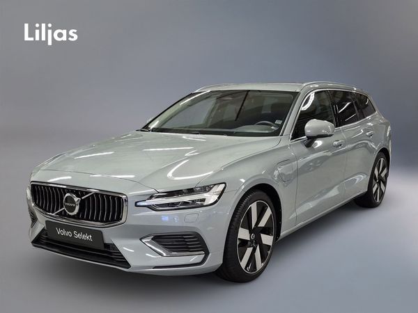 Volvo V60 Recharge T6 II Core Bright - 2024