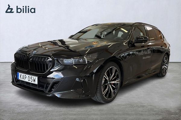 BMW 530 e xDrive Touring M Sport Business M-Sport Pro DEMO - 2026