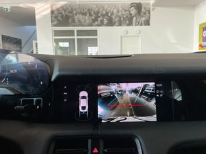 Porsche Taycan bild 16