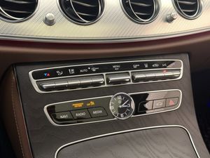 Mercedes E220 bild 24