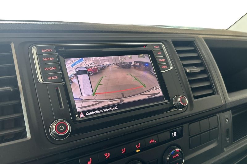 Volkswagen Caravelle bild 26