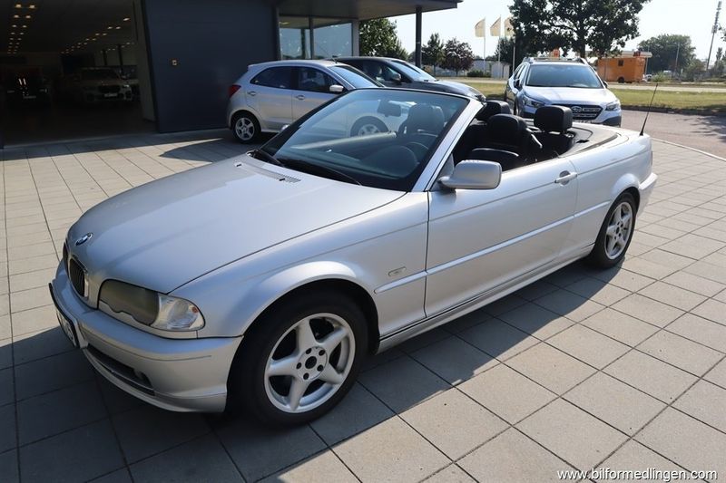 BMW 320 bild 14