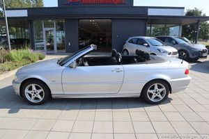 BMW 320 bild 1