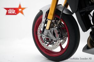 Triumph Street Triple bild 17