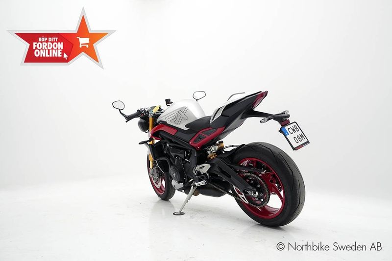Triumph Street Triple bild 5