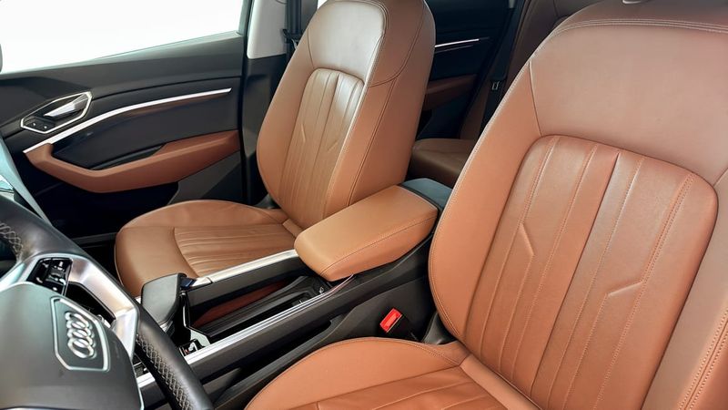 Audi Q8 e-tron bild 8