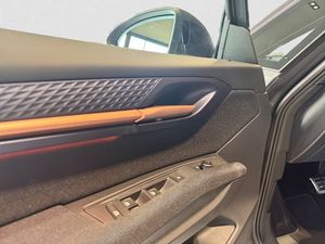 Cupra Born bild 8