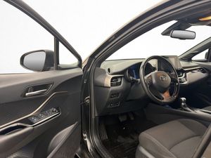 Toyota C-HR bild 10