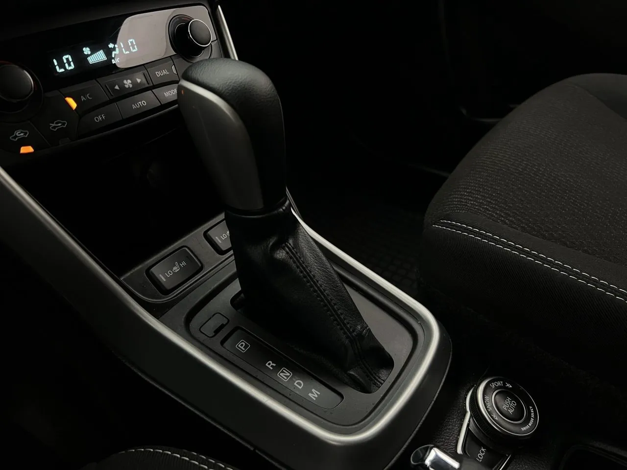 Vehicle image 20