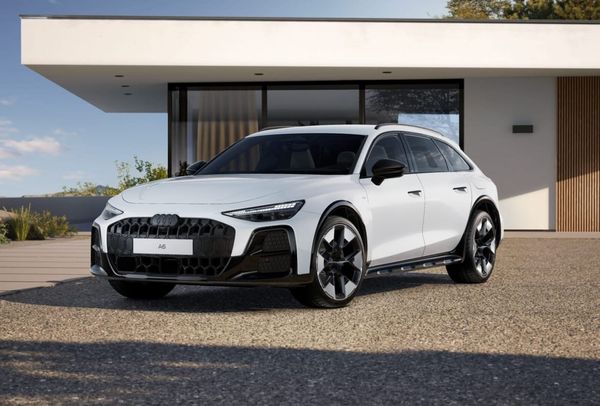 Audi A6 Allroad 367 Hk upp till 94 km på eldrift - 2027